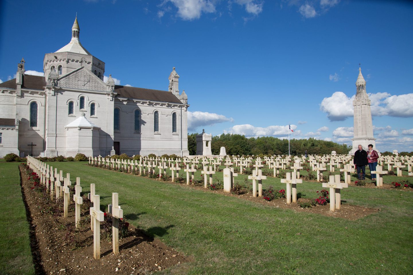 Nécropole Notre-Dame de Lorette, haut lieu de mémoire de la Première Guerre mondiale en Nord-Pas-de-Calais ©Aurélie Leclercq