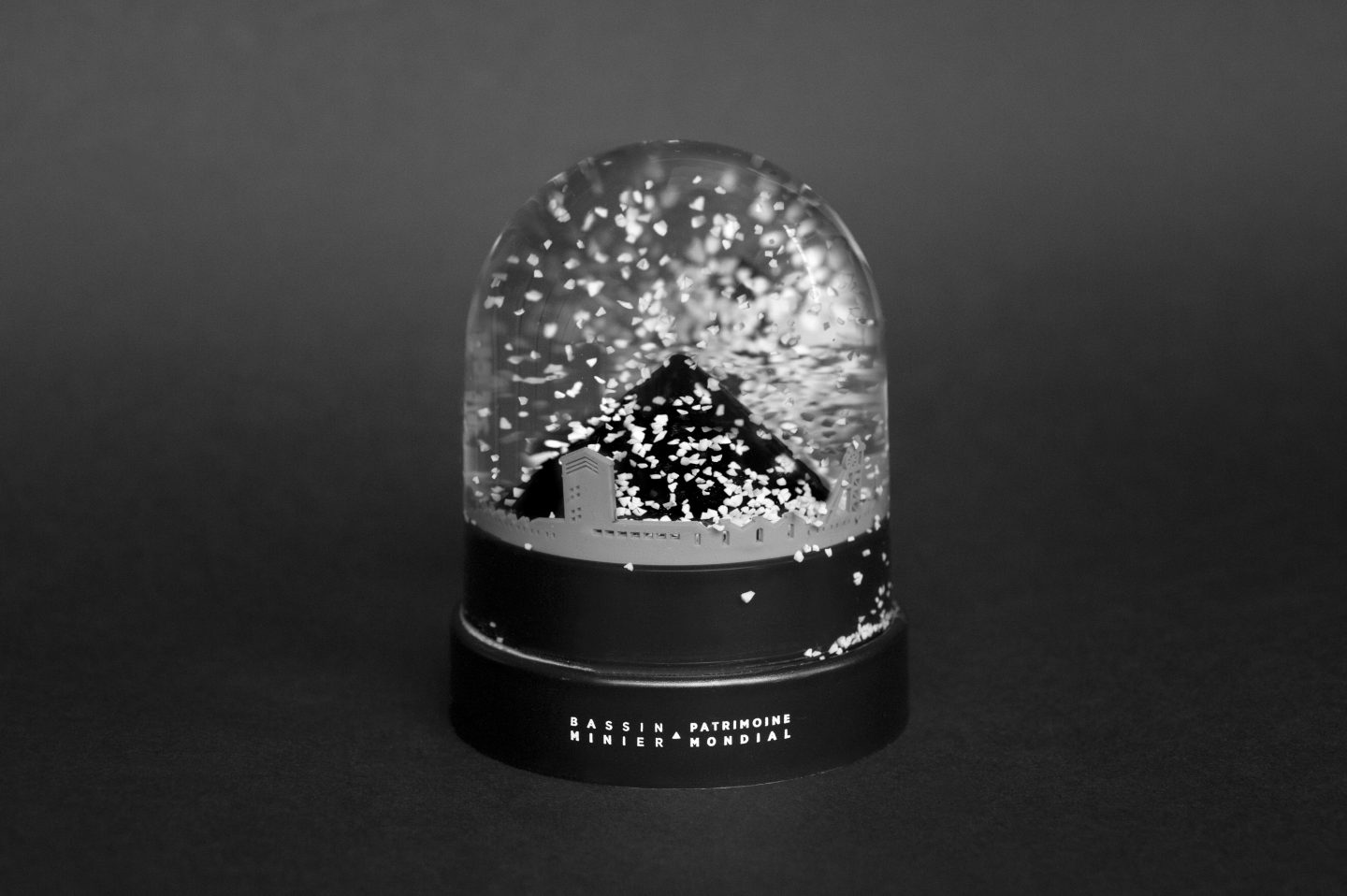 Boule à neige terril Autour du Louvre-Lens / n°1 des cadeaux souvenirs d'ici