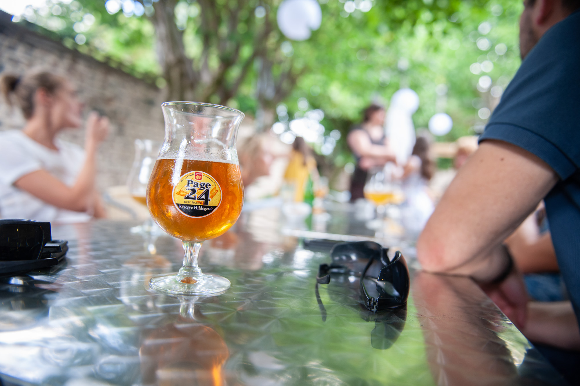 Partager une bière en terrasse - week-end à Lens - avant ou après un match à Bollaert